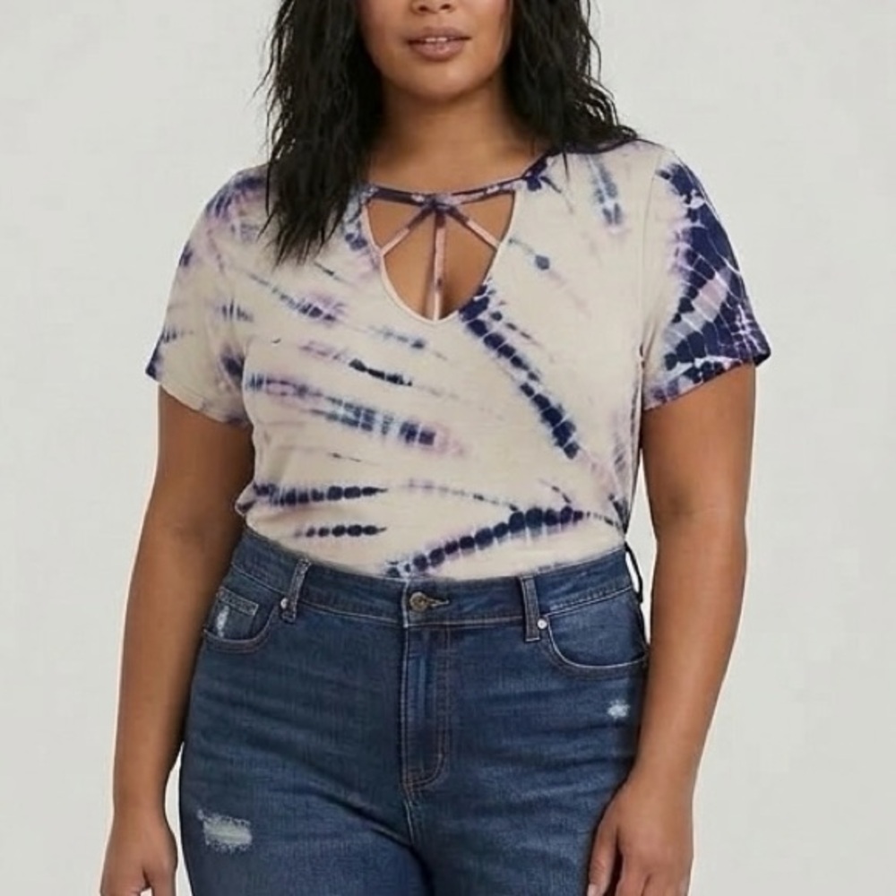 TORRID Super Soft Pink Blue Tie-Dye Cut Out V-Neck Stretch Knit Tee T-Shirt Top